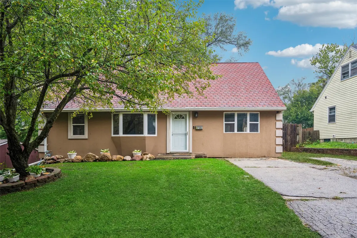 7302 SW 16th Street, Des Moines, IA 50315 - #1