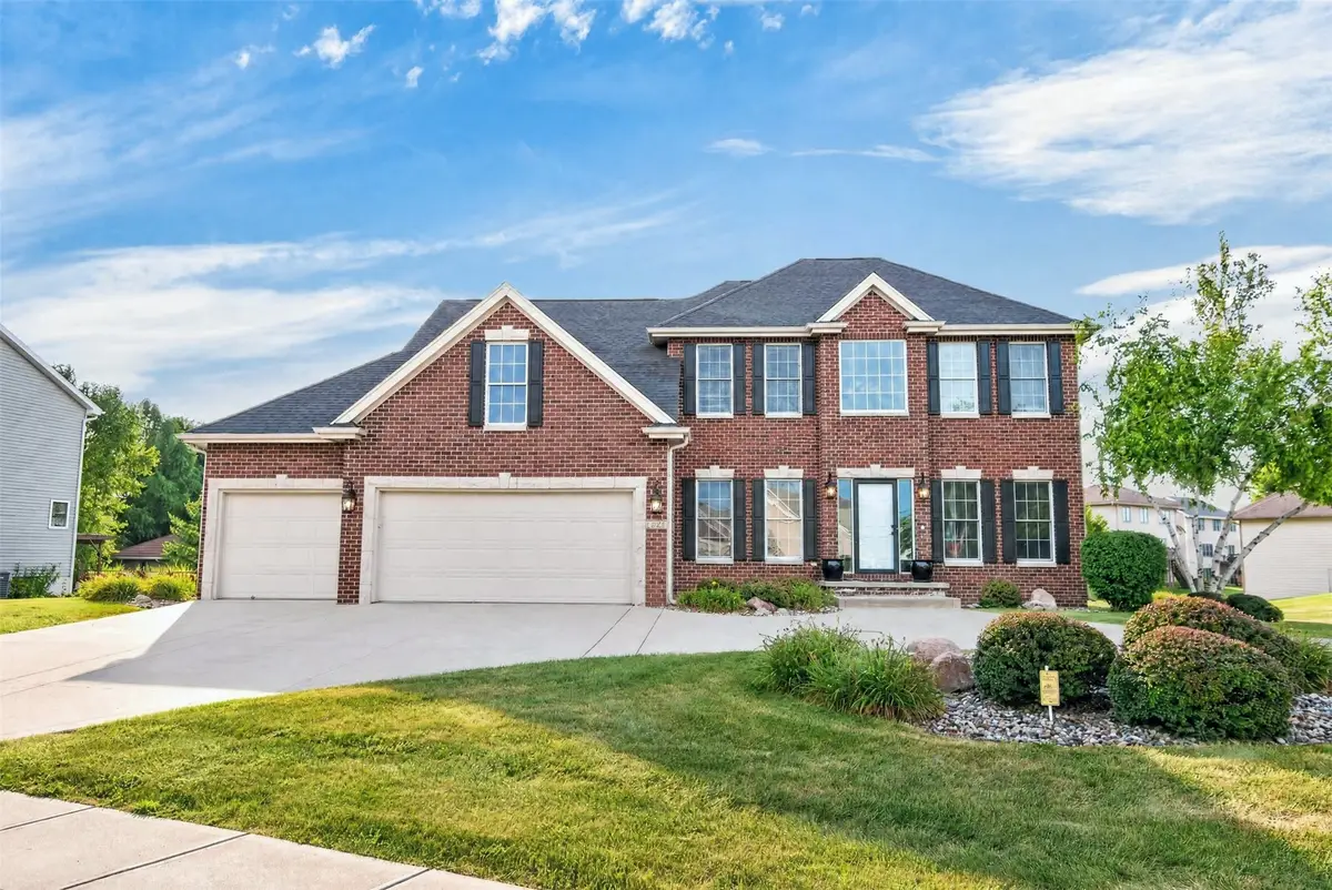 1621 5th Avenue Sw, Altoona, IA 50009 - #1