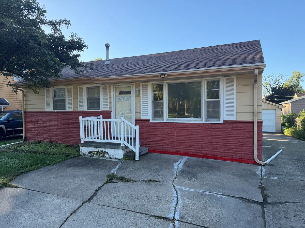 3300 Madison Avenue, Des Moines, IA 50310 - #1