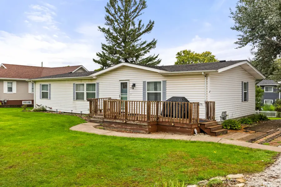 123 Hillcrest Avenue, Story City, IA 50248 - #3