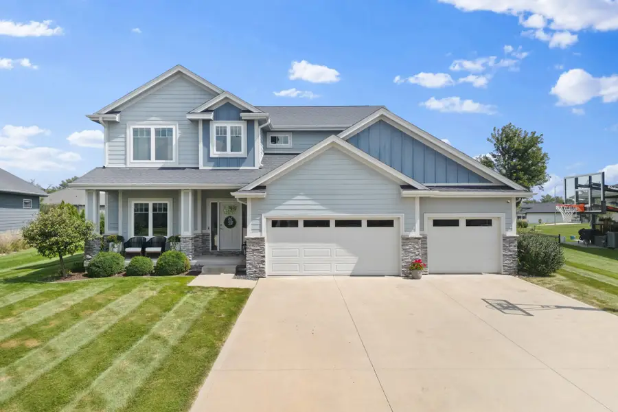 8225 Bailey Drive, West Des Moines, IA 50266 - #2