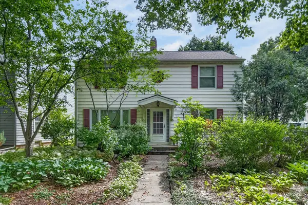 112 N Riverside Drive, Ames, IA 50010