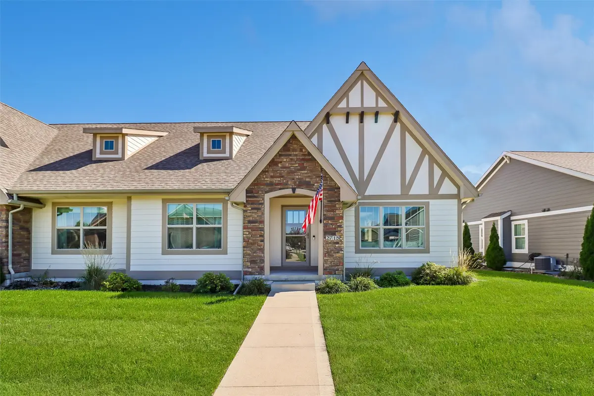 2715 SW Prairie Trail Parkway, Ankeny, IA 50023 - #1