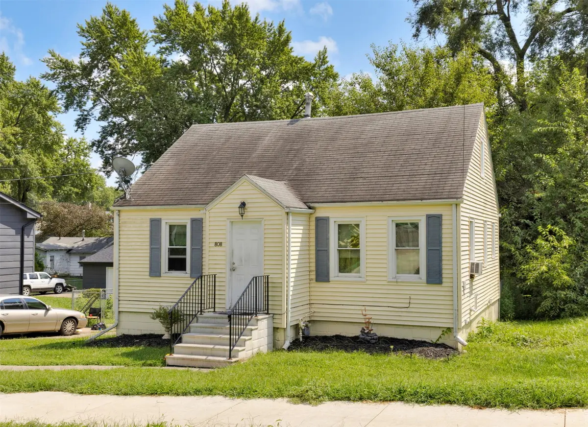 808 Philip Street, Des Moines, IA 50315 - #1