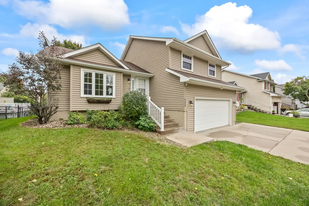 4225 SE 23rd Street, Des Moines, IA 50320 - #1