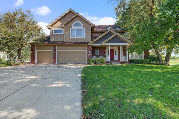 1025 NE Fountain View Court, Ankeny, IA 50021