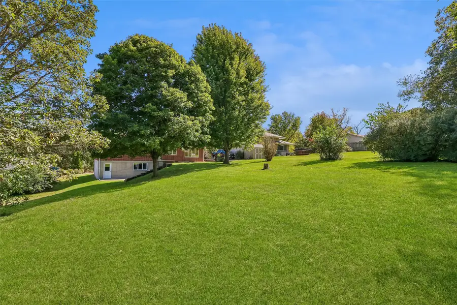 109 Walnut Drive, Newton, IA 50208 - #3