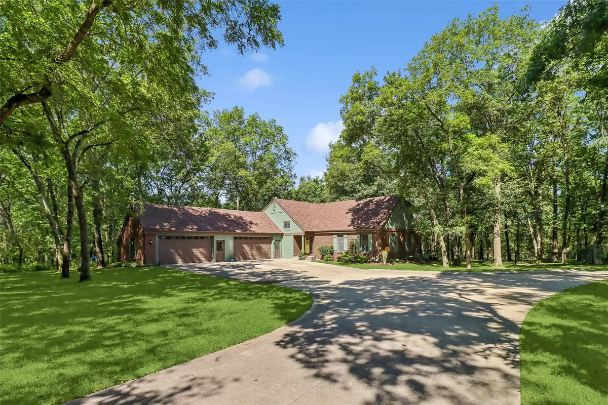 9965 Mckinley Trail, Indianola, IA 50125 - #1