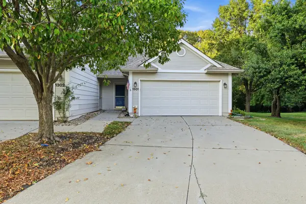 3305 Ep True Parkway #1301, West Des Moines, IA 50265
