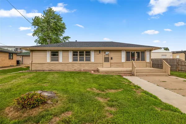 708 SW 4th Street, Ankeny, IA 50023
