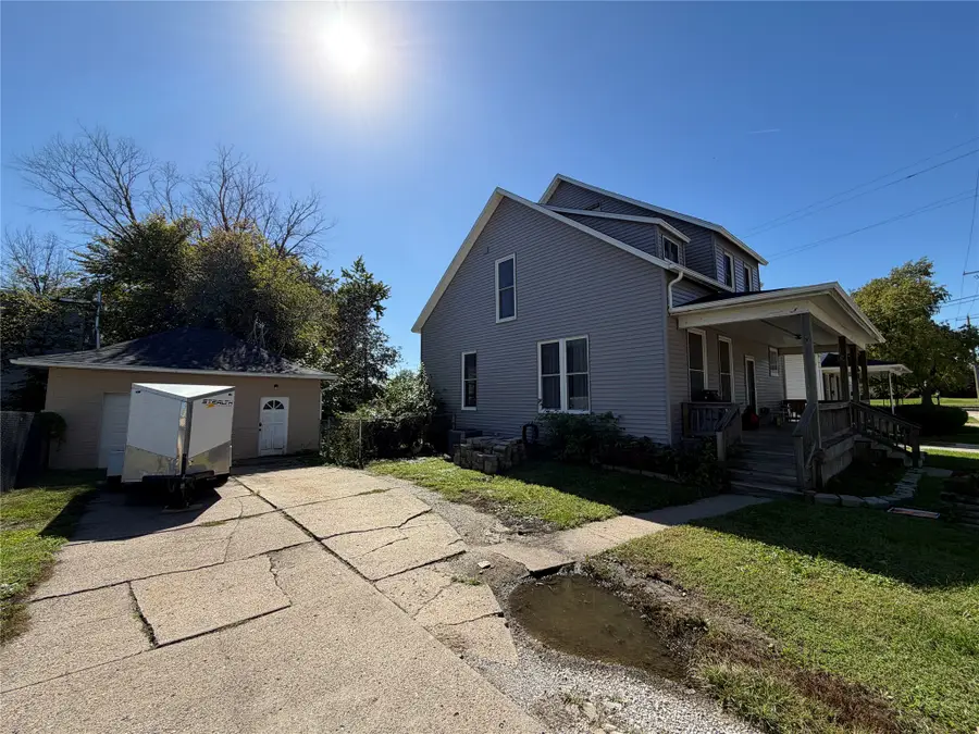 918 Armory Avenue, Chariton, IA 50049 - #2
