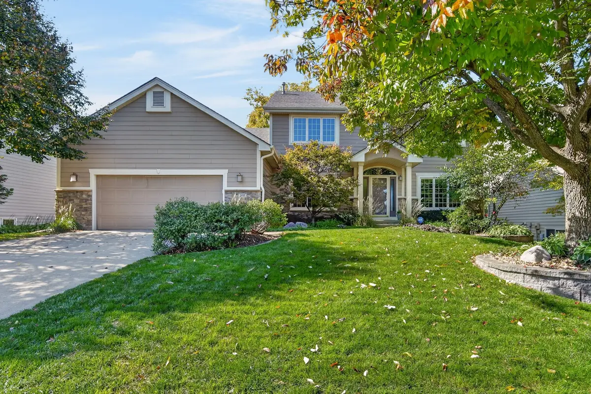 205 S 26th Street, West Des Moines, IA 50265 - #1