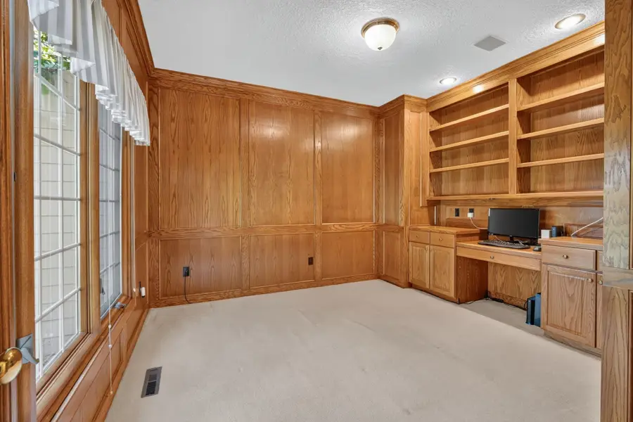 205 S 26th Street, West Des Moines, IA 50265 - #3
