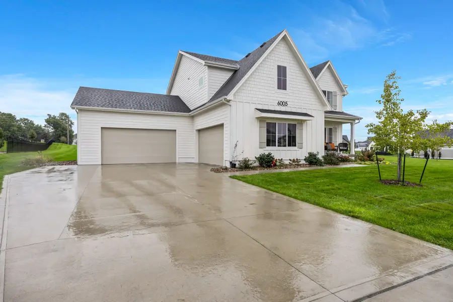 6005 NE Briarwood Drive, Ankeny, IA 50021 - #2