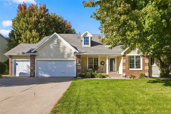 14203 Oak Brook Drive, Urbandale, IA 50323