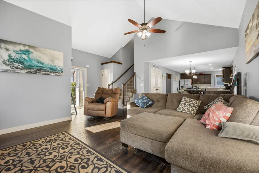 5025 NE Briarwood Drive, Ankeny, IA 50021 - #3