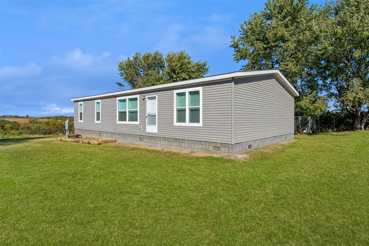 1233 Virginia Street, Columbia, IA 50057 - #1