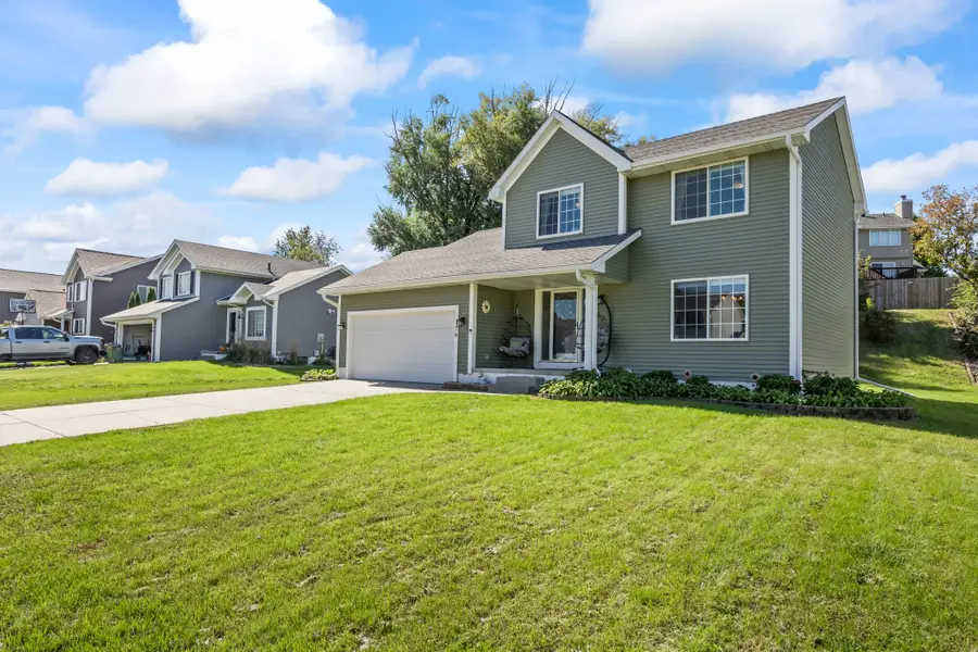 176 Burr Oak Boulevard, Pleasant Hill, IA 50327 - #2