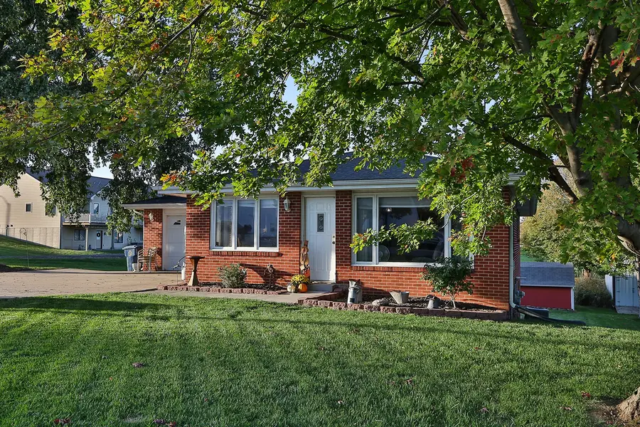 100 Vermeer Road, Pella, IA 50219 - #3