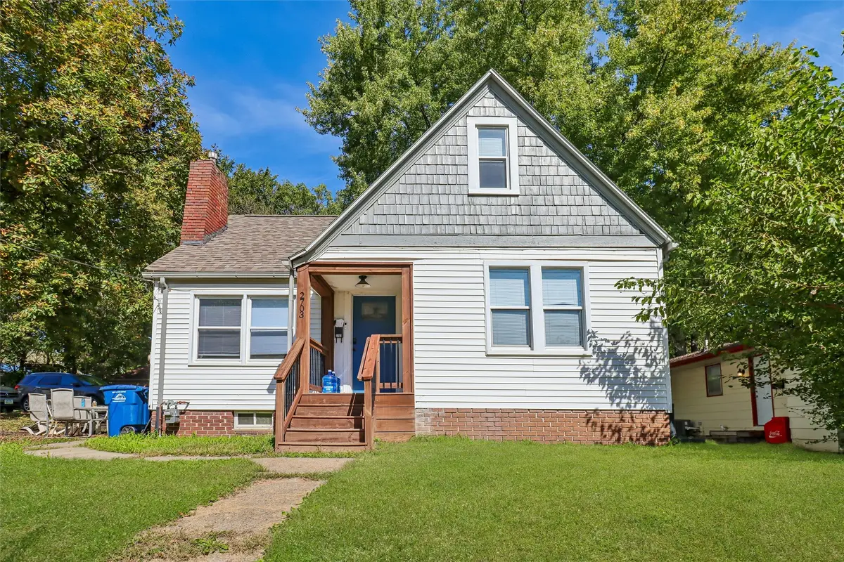 2703 College Avenue, Des Moines, IA 50311 - #1