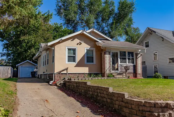1715 York Street, Des Moines, IA 50316