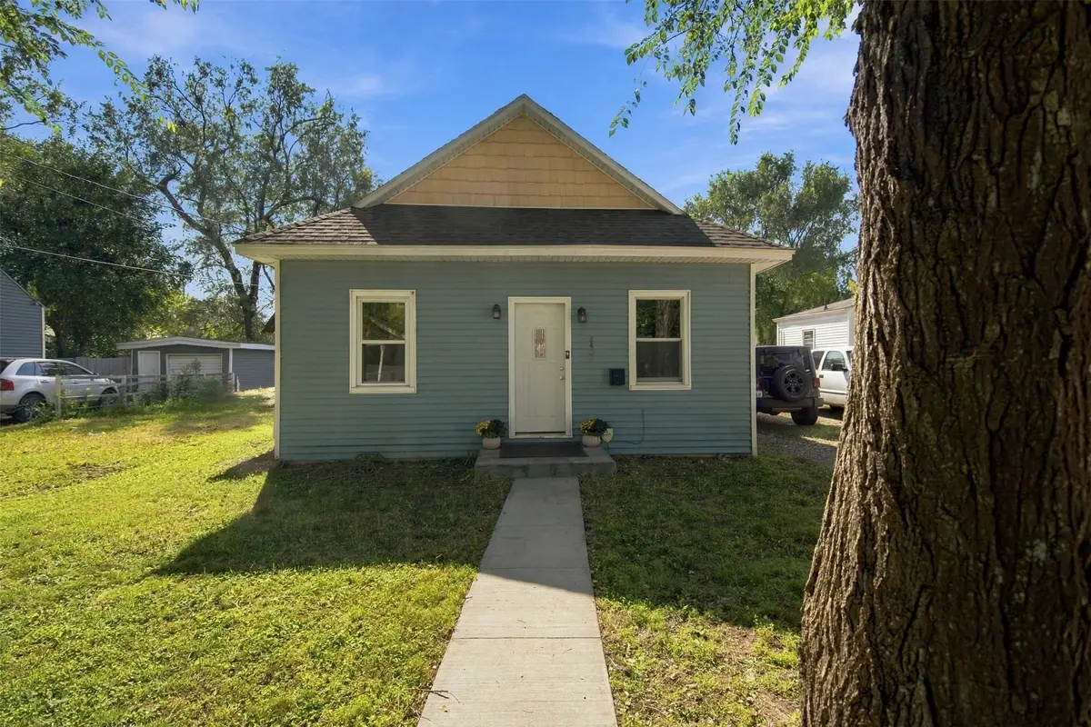 2409 Lyon Street, Des Moines, IA 50317 - #1