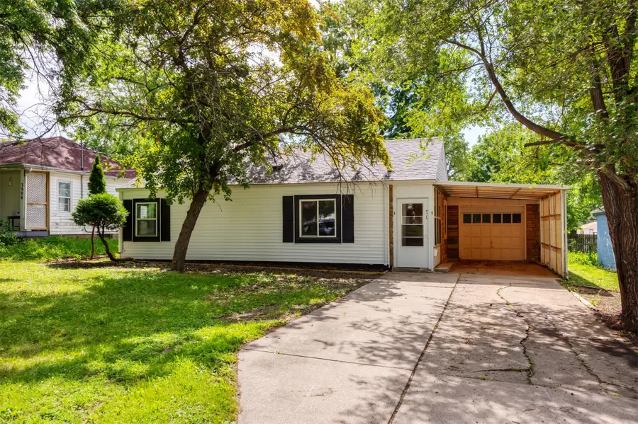 3912 53rd Street, Des Moines, IA 50310 - #2