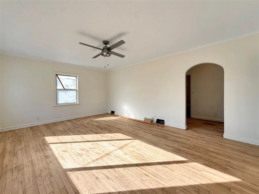 3618 Wright Street, Des Moines, IA 50316 - #3