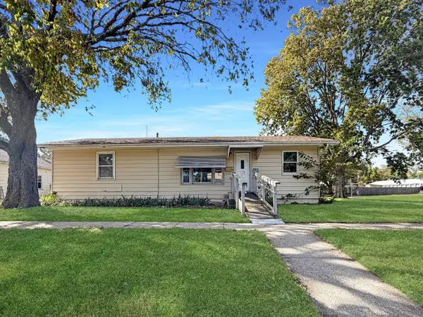 319 N 7th Street, Adel, IA 50003
