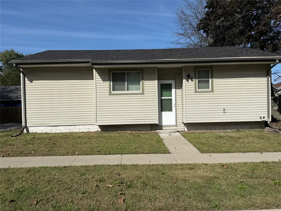 1400 E 18th Street, Des Moines, IA 50316 - #3