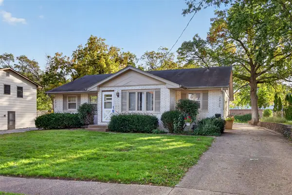 2825 54th Street, Des Moines, IA 50310