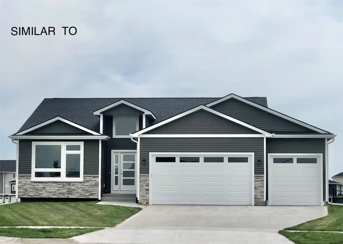 1345 NW Yorktown Drive, Waukee, IA 50263 - #1