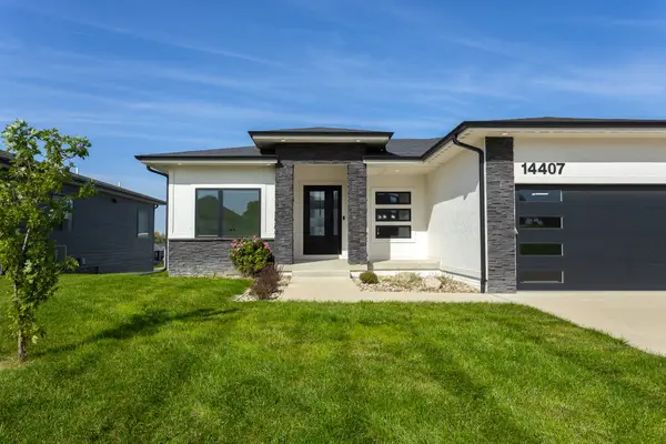 14407 Catalpa Drive, Urbandale, IA 50323