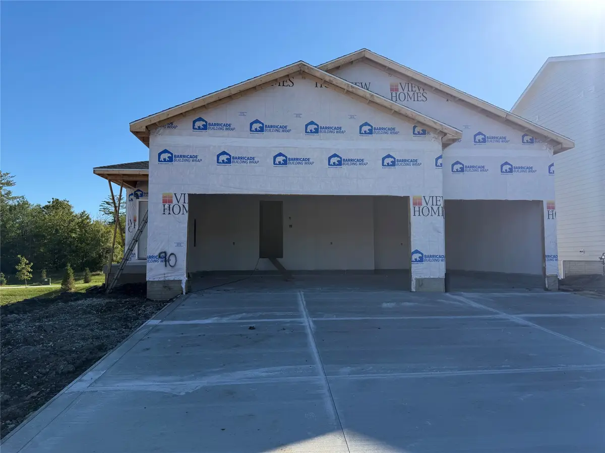 90 NW Rolling Circle, Waukee, IA 50263 - #1