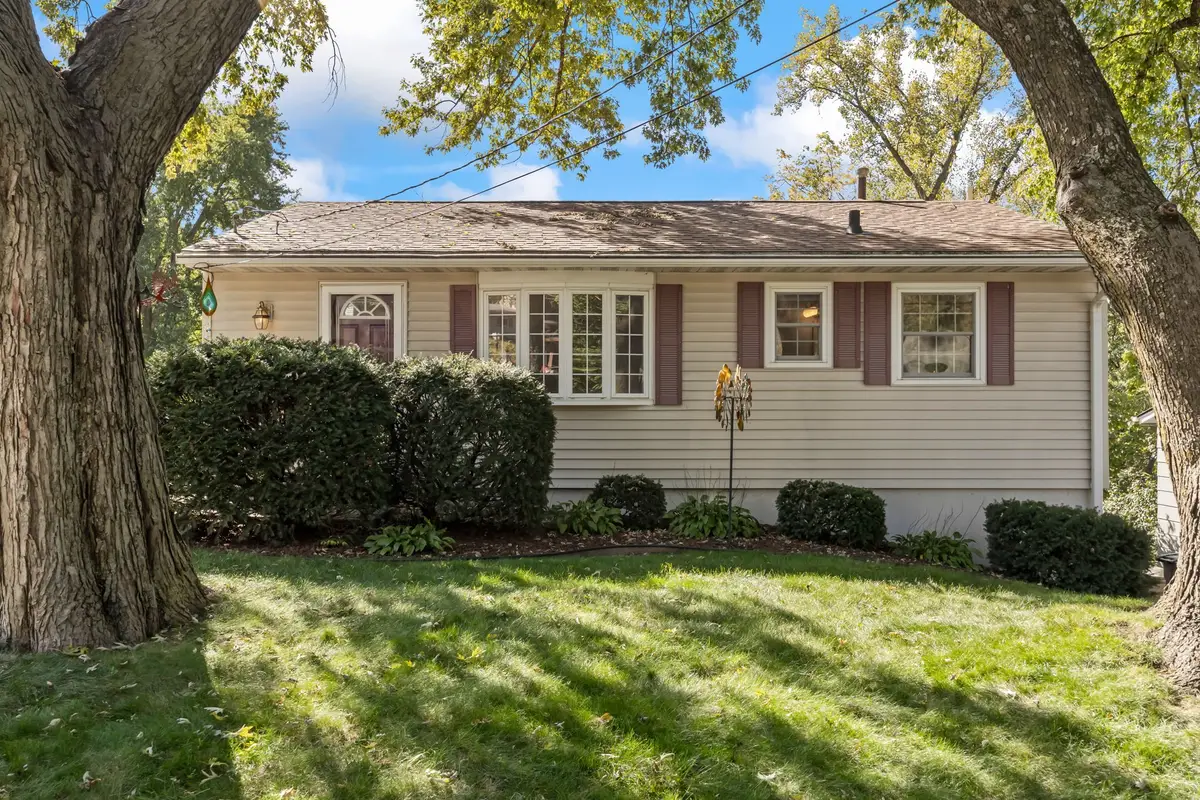 1404 Oak Park Avenue, Des Moines, IA 50313 - #1