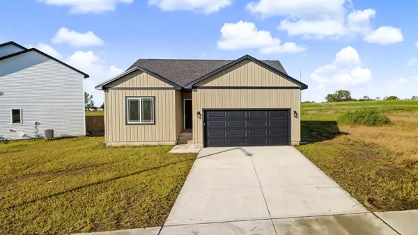 600 Cottonwood Avenue, Woodward, IA 50276