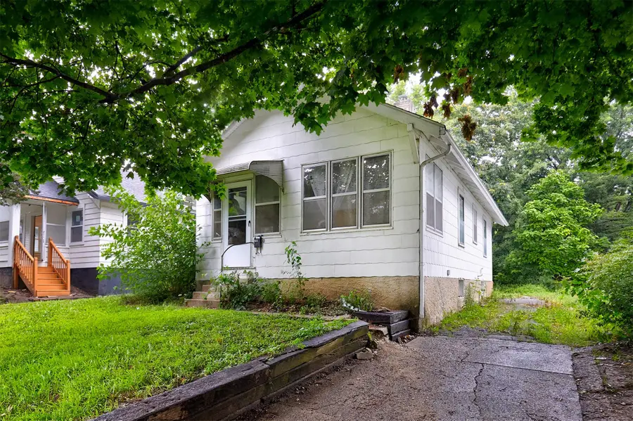 3910 Cornell Street, Des Moines, IA 50313 - #3