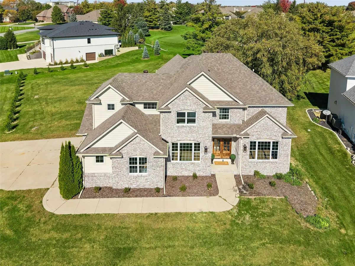 5583 Beechwood Terrace, West Des Moines, IA 50266 - #1