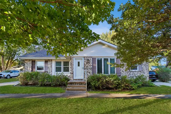 4703 Valdez Drive, Des Moines, IA 50310