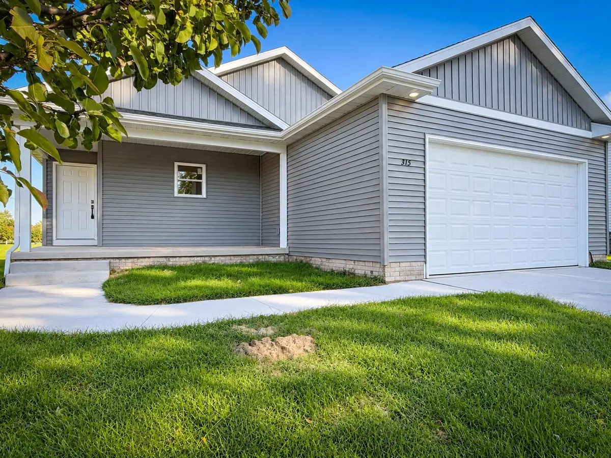 315 SE 2nd Street, Ogden, IA 50212 - #1