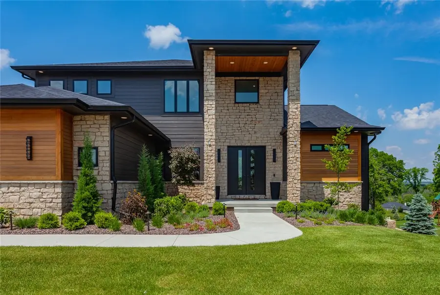 8033 NW 104th Court, Johnston, IA 50131 - #3