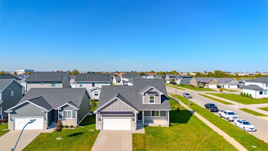 755 SE Mesa Drive, Waukee, IA 50263 - #2