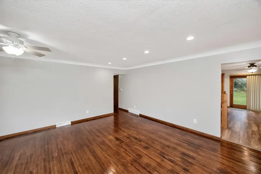 5103 Lower Beaver Road, Des Moines, IA 50310 - #3