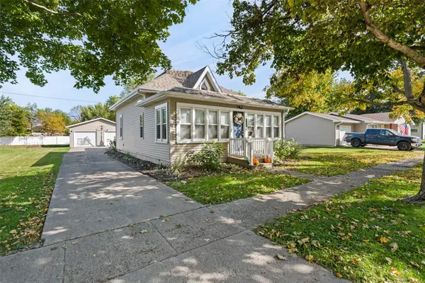 313 S Main Street, Baxter, IA 50028