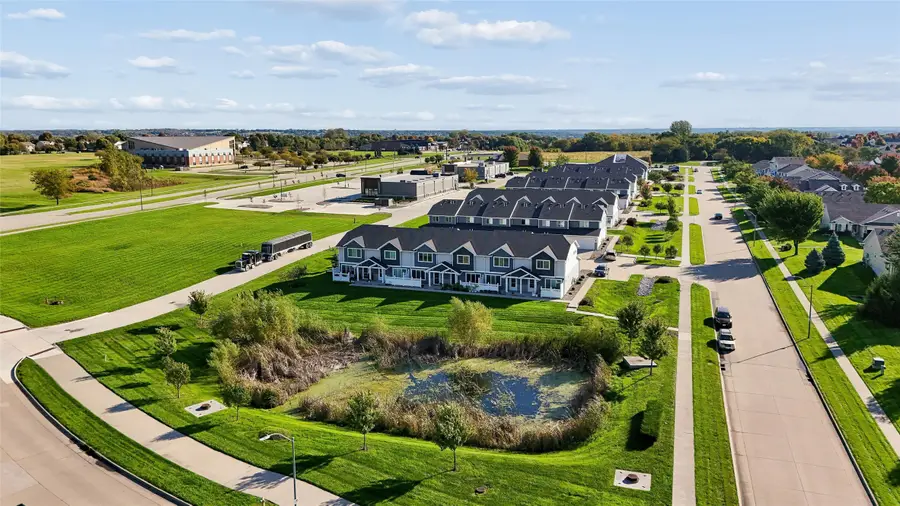 6110 Manchester Lane, Johnston, IA 50131 - #2