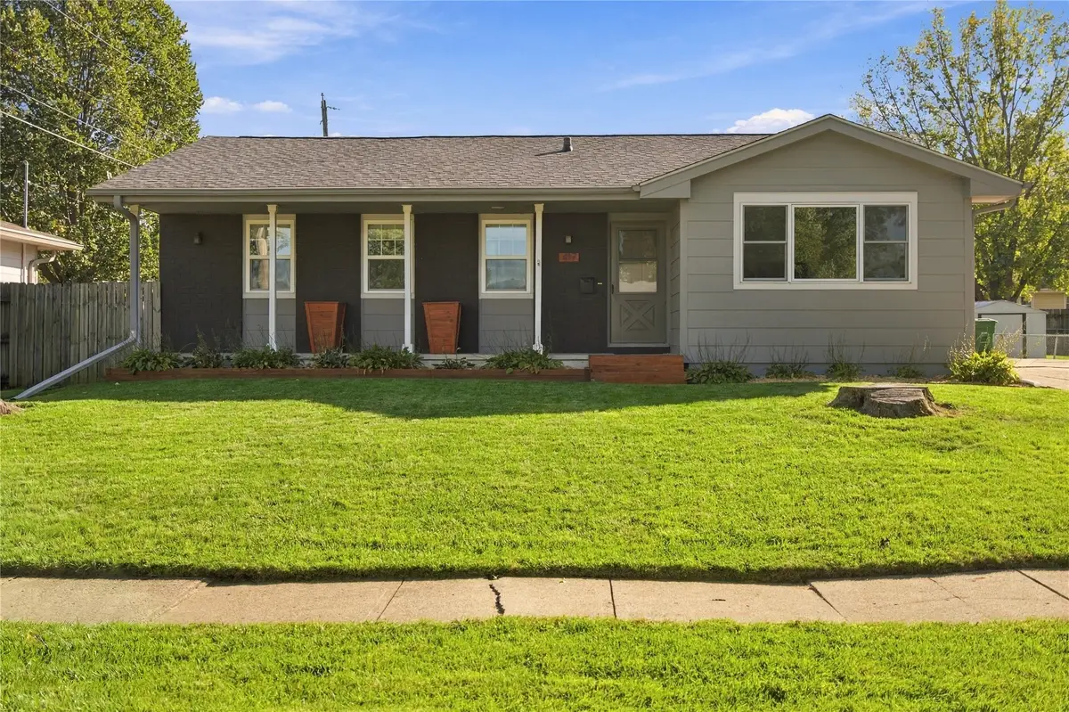 417 NE 6th Street, Ankeny, IA 50021 - #1