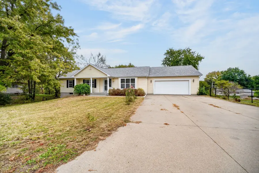 117 S 4th Street, Milo, IA 50166 - #2