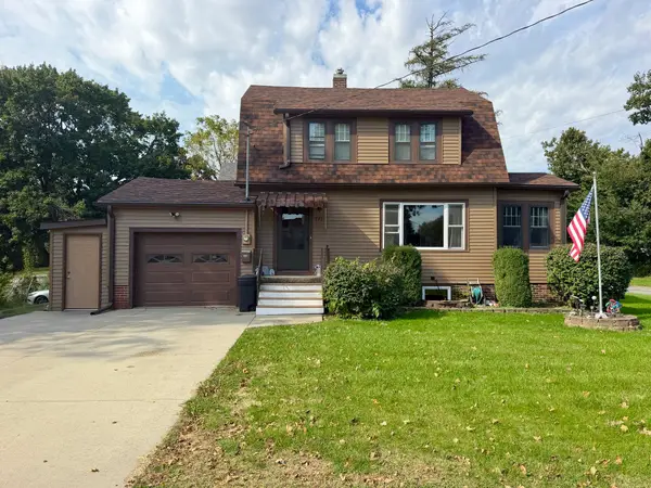 725 E 5th Street N, Newton, IA 50208