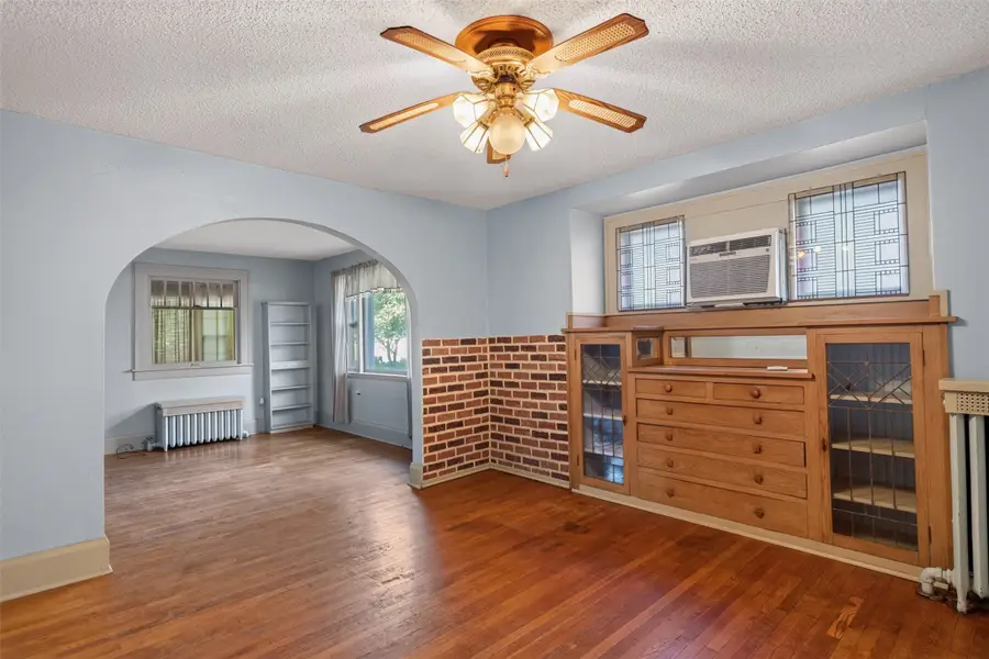 737 Arthur Avenue, Des Moines, IA 50316 - #3