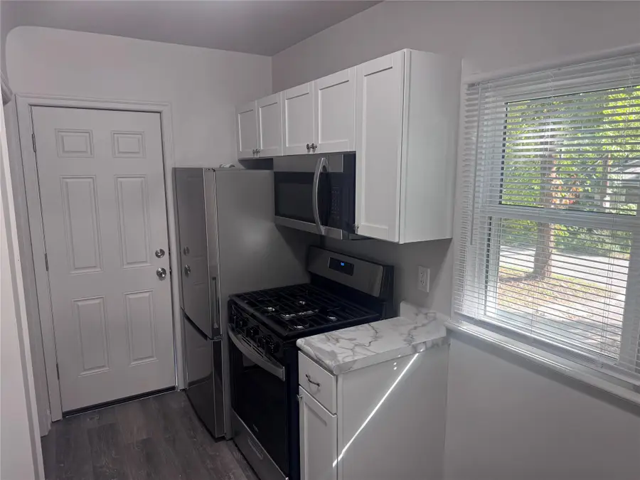 2505 Adams Avenue, Des Moines, IA 50310 - #2